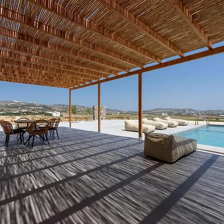 Aegean Gem With Private Pool In Paros 빌라 Mármara