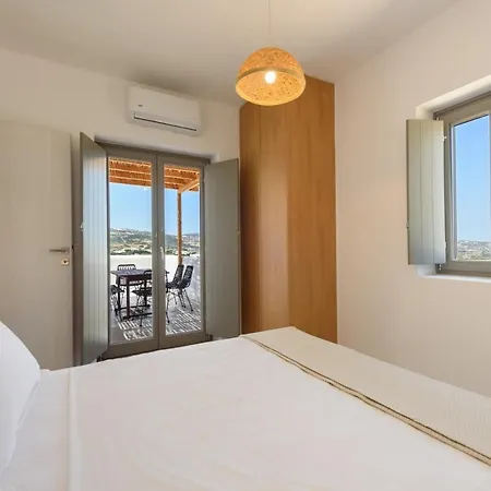 Aegean Gem With Private Pool In Paros 빌라 Mármara